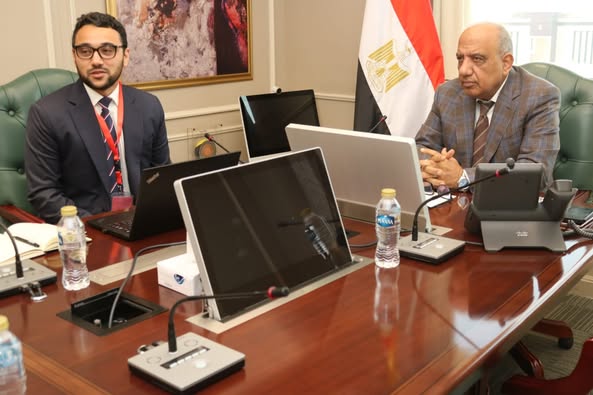 وزير الكهرباء يبحث مع مجموعة سانجرو الصينية التعاون فى مجالات تصنيع مهمات الطاقة المتجددة