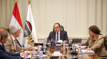 وزير قطاع الأعمال يوجّه بتسريع مشروعات “النصر للإسكان والتعمير” وتعظيم الاستفادة من الأصول