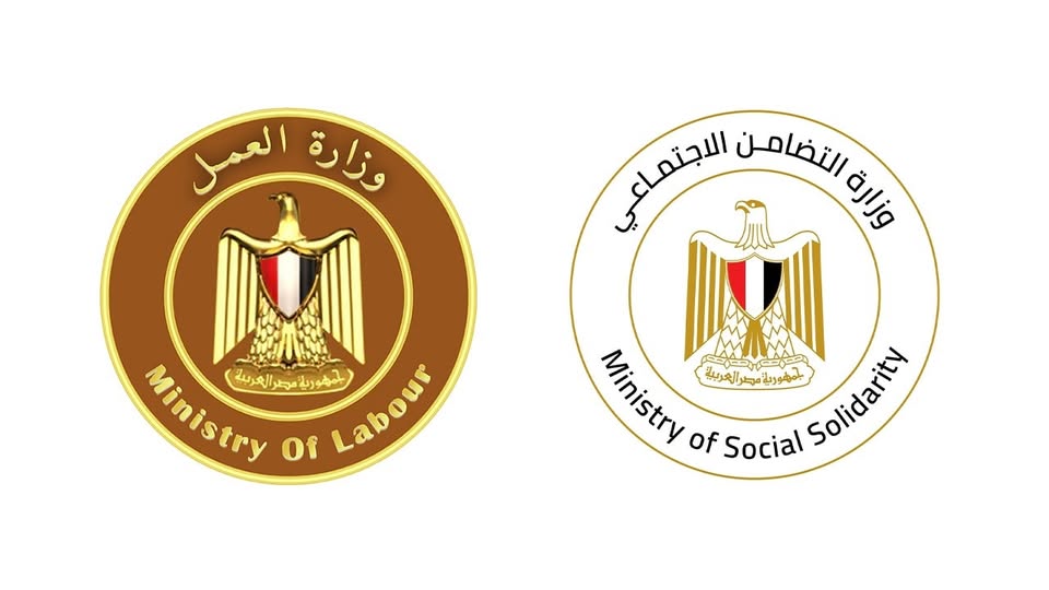 وزيرا العمل والتضامن يقرران صرف 400 ألف جنيه لأسر ضحايا حريق مصنع بالمحلة