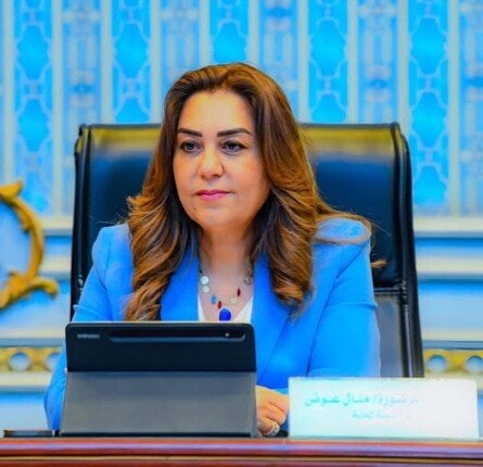 وزيرة التنمية المحلية تتابع المراكز التكنولوجية والحملات الميدانية بالشرقية والدقهلية والقاهرة