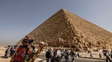 وسائل إعلام أجنبية تشيد بخطوات مصر لتعزيز مكانتها كوجهة سياحية عالمية رائدة