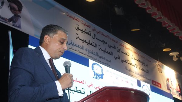 وكيل «التعليم» بالجيزة: الذكاء الاصطناعي أصبح ركيزة أساسية بالتطوير التربوي