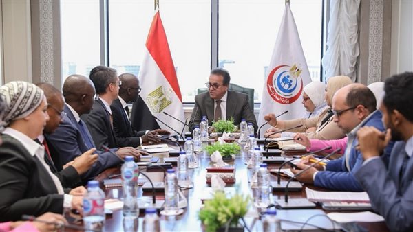 وزير الصحة يستقبل نائب رئيس البنك الدولي لمنطقة الشرق الأوسط وشمال إفريقيا لتعزيز التعاون