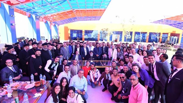 البابا تواضروس يفتتح نادي الإيمان بالبداري ويلتقي محافظ أسيوط