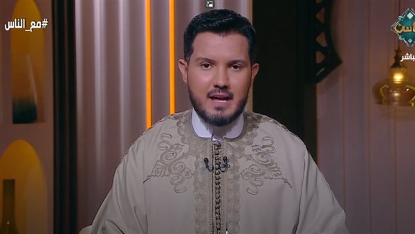 الصلاة على النبي ﷺ مفتاح السعادة ودواء القلوب وسرّ من أسرار القرب من الله