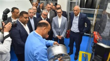 وزير الاستثمار يفتتح المرحلة الثانية من المعامل الصناعية المركزية بميناء العين السخنة