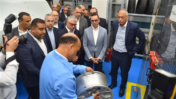 وزير الاستثمار يفتتح المرحلة الثانية من المعامل الصناعية المركزية بميناء العين السخنة