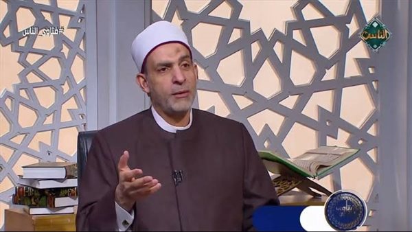 ما حكم لبس السلاسل الفضة للرجال؟.. أمين الفتوى يُجيب