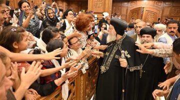البابا تواضروس يدشن كنيسة “مارمرقس” بأسيوط في اليوبيل الفضي للتجليات النورانية فيها
