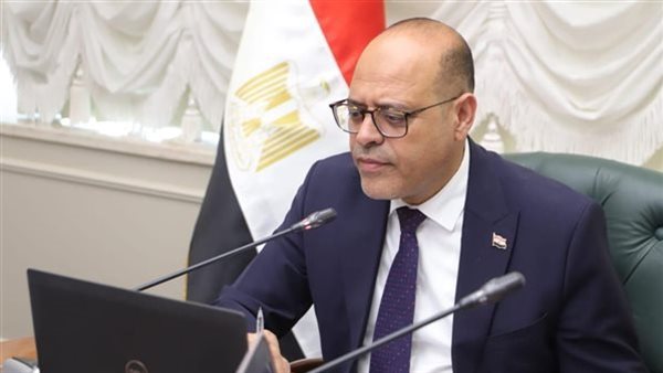 وزير العمل يعلن حصيلة الحملات التفتيشية على تراخيص عمل الأجانب