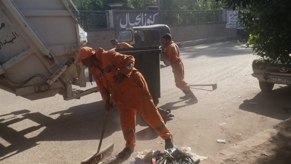 استمرار حملات النظافة ورفع المخلفات بقرى مركز البداري