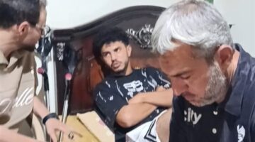 دعم من قلب الملعب.. رئيس بلدية المحلة يزور أحمد وليد في منزله بعد إصابته