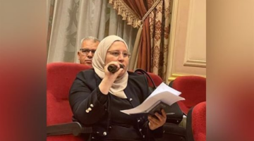 سعيدة بدخول المساعدات الإنسانية رؤية فرحة أطفال غزة