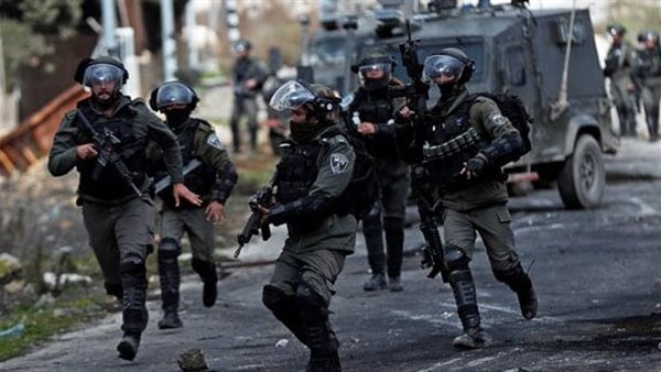 المستشفيات تنهار تحت القصف.. والاحتلال يحاصر الطواقم الطبية