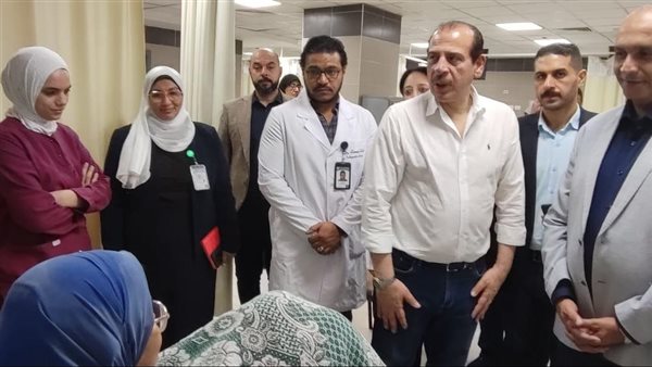 نائب وزير الصحة يتفقد منشآت طبية بالغربية ويُشيد بأداء الأطقم الطبية