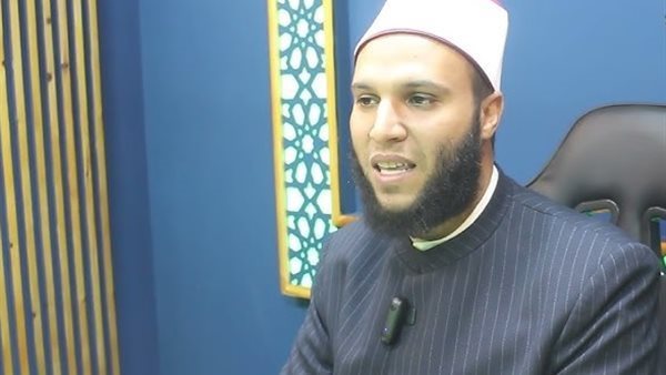 كَفَرَ بما أُنزل على محمد.. “أزهري” يوجه تحذيرا عاجلا لهؤلاء الأشخاص
