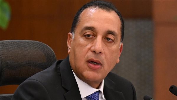 تماسك وقوة مصر يعتمد على وحدة القوات المسلحة والشعب المصري