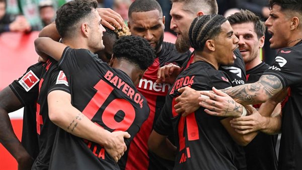 بث مباشر مباراة باير ليفركوزن وإيندهوفن
