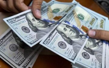 بكام النهارده.. سعر الدولار اليوم 15 أكتوبر 2025 أمام الجنيه المصري في البنوك والسوق السوداء