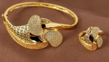 جميع الأعيرة .. أسعار الذهب اليوم في محلات الصاغة المصرية 5 نوفمبر 2025 بعد تراجع طفيف