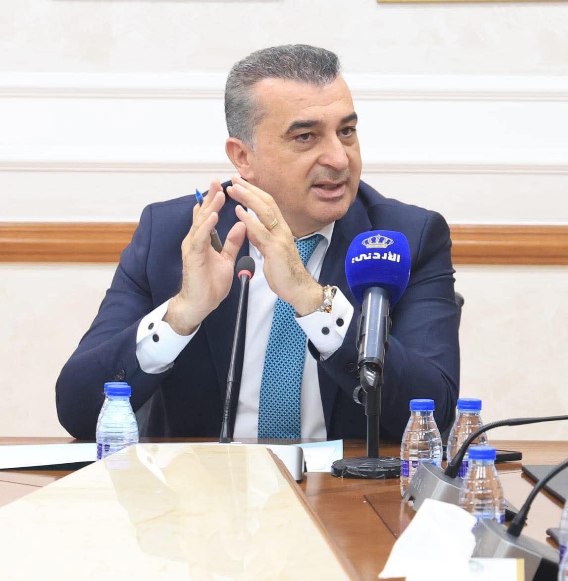 عاجل.. الخارجية النيابية” تدين بشدة اقتحام مقر “الأونروا” في الشيخ جراح