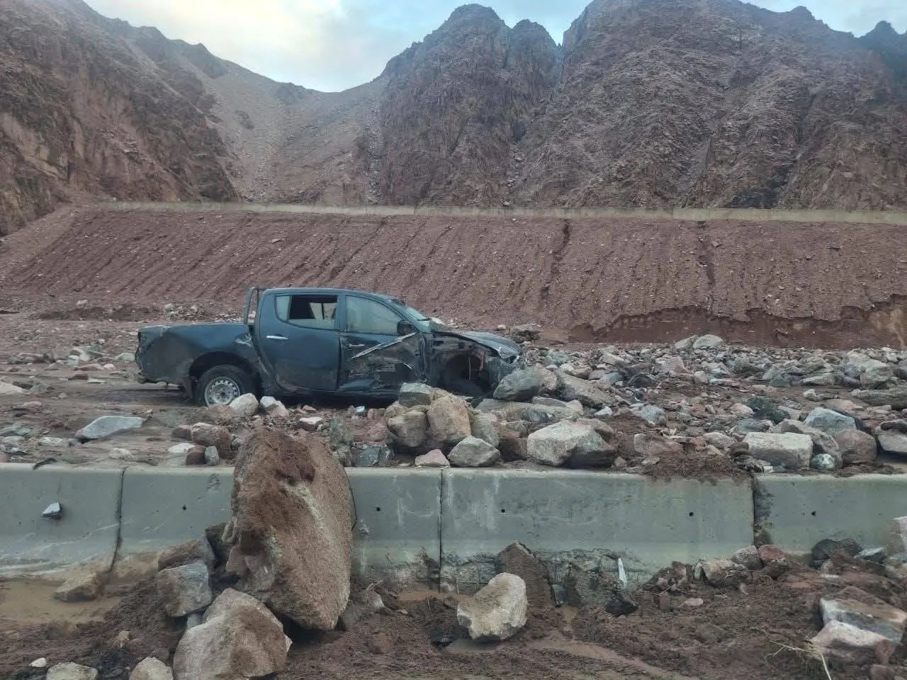 عاجل.. سيول العقبة تشل حركة الموانئ وتكشف ضعف البنية التصريفية