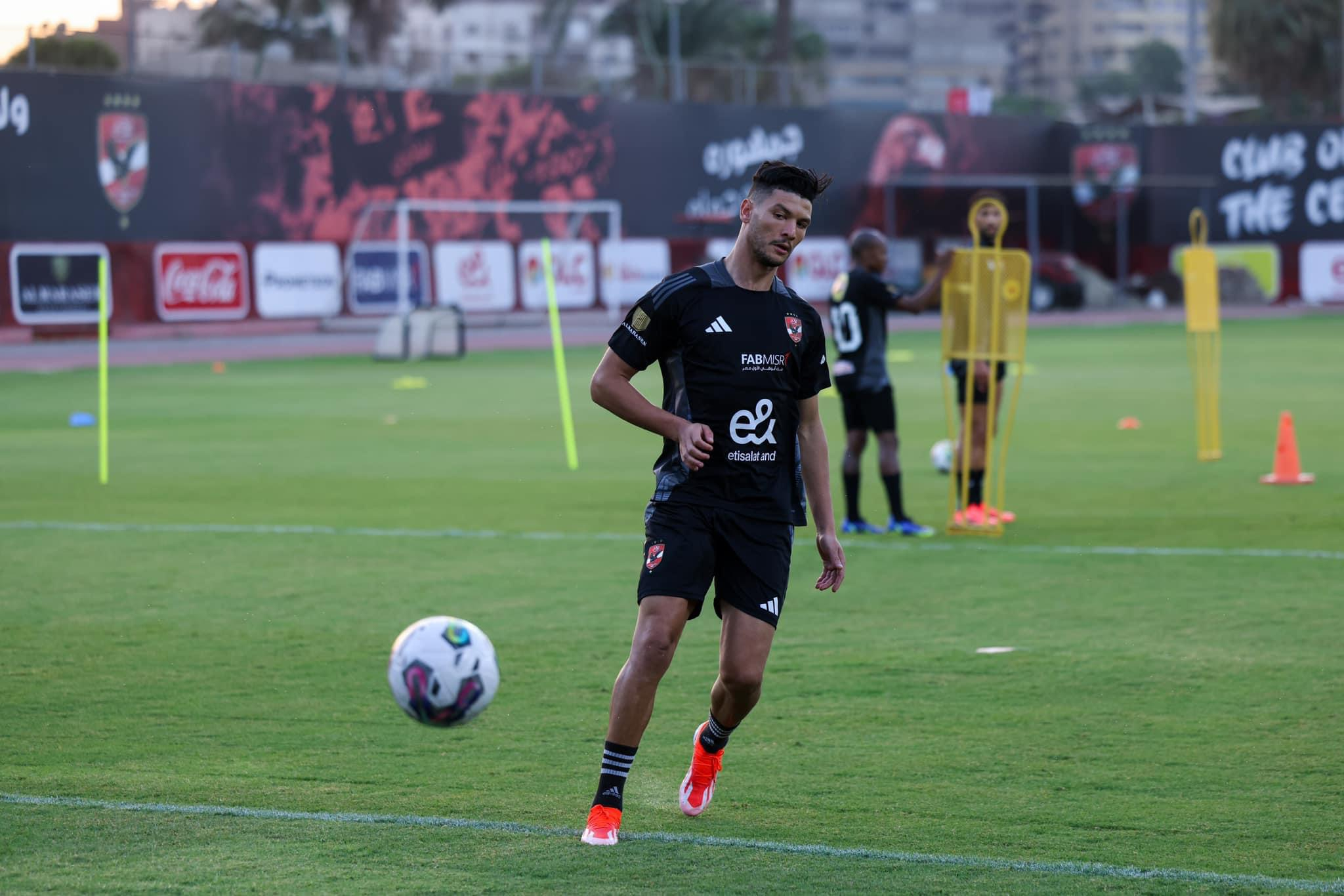عاجل.. موعد عودة نجم الأهلي للتدريبات الجماعية