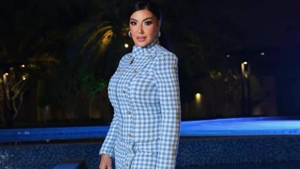 عاجل.. “حياة المشاهير تقرف”.. هل تمر سمية الخشاب بأزمة نفسية؟