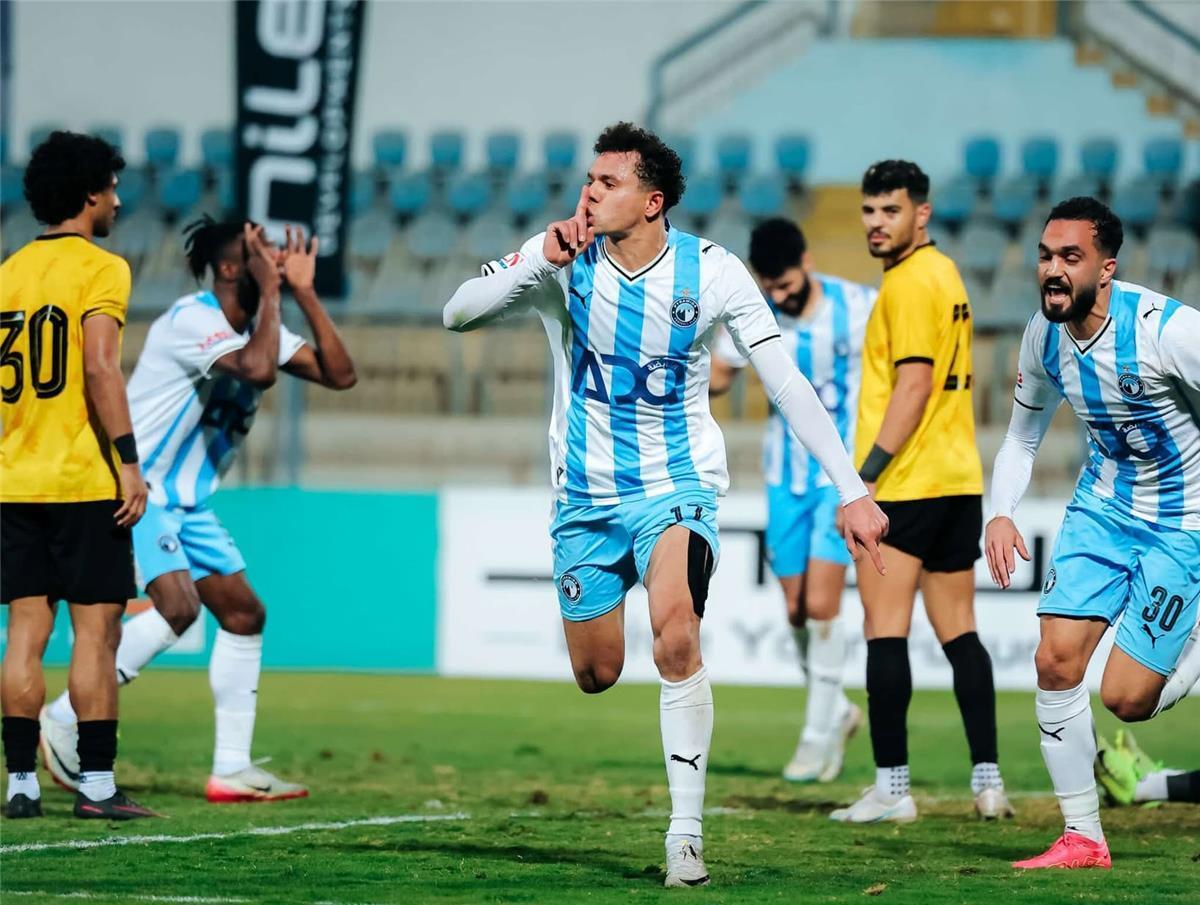 عاجل.. تشكيل بيراميدز أمام بتروجيت في الدوري.. مايلي يقود الهجوم