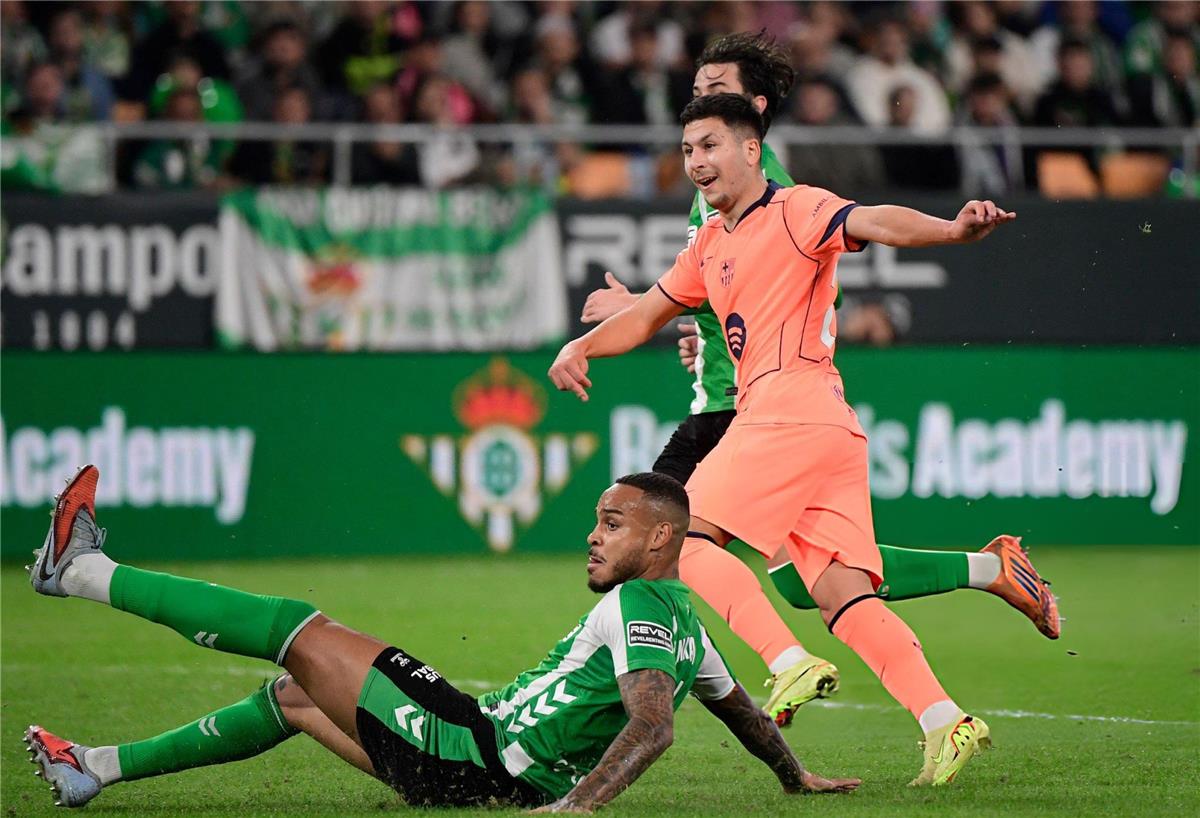 عاجل.. فيديو | باردجي يسجل هدف برشلونة الثالث وتوريس يبصم على الهاتريك أمام ريال بيتيس