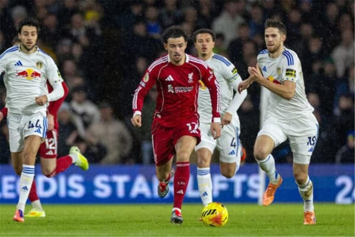 عاجل.. فيديو | في الوقت القاتل.. ليدز يونايتد يسجل هدف التعادل الثالث أمام ليفربول