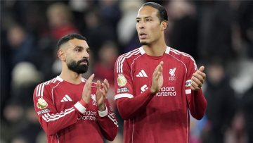 عاجل.. بعد تصريحات محمد صلاح.. اجتماع طارئ في ليفربول وصفقتان مهددتان بالفشل