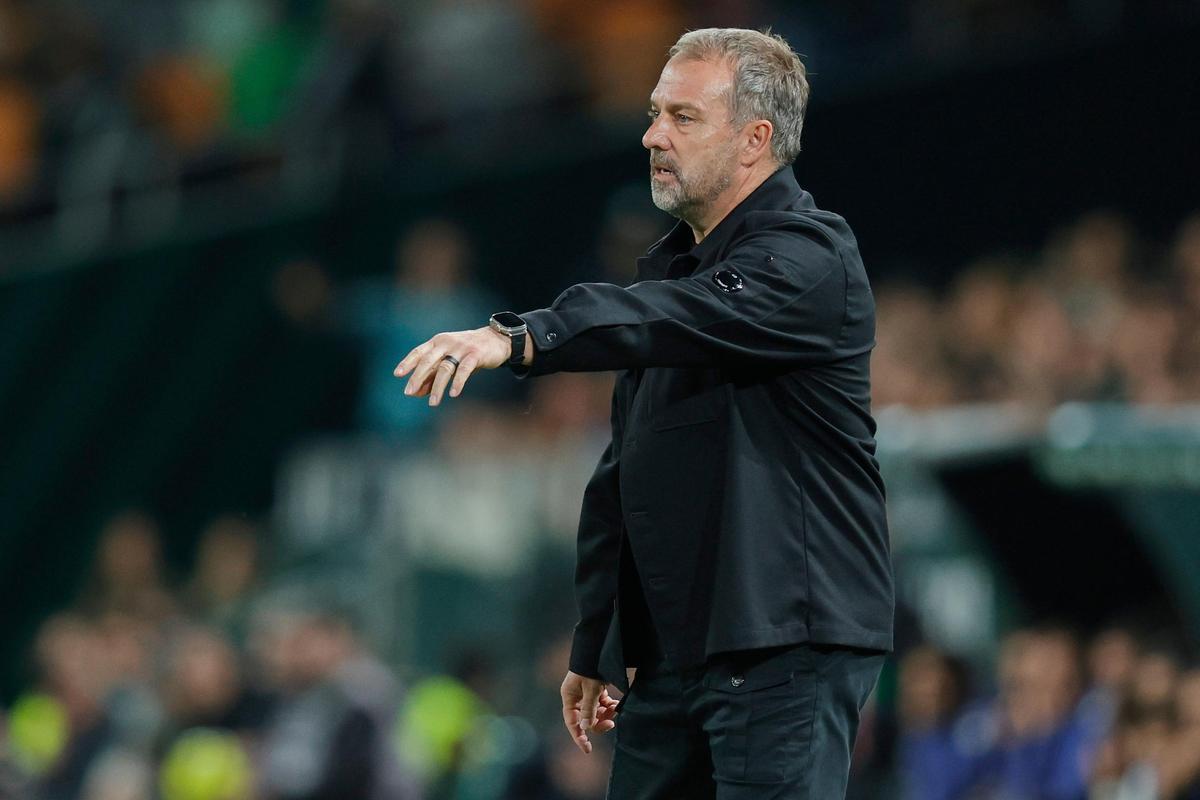 عاجل.. كوبي: أزمة خطيرة.. لاعب برشلونة قد لا يلعب مرة أخرى مع الفريق