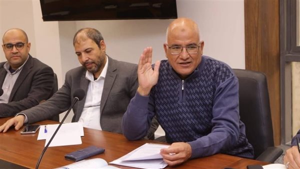 عاجل.. نائب محافظ دمياط تبحث تعزيز التعاون مع الاتحاد التعاوني الإنتاجي وتوجيهات بدعم صغار الصناع