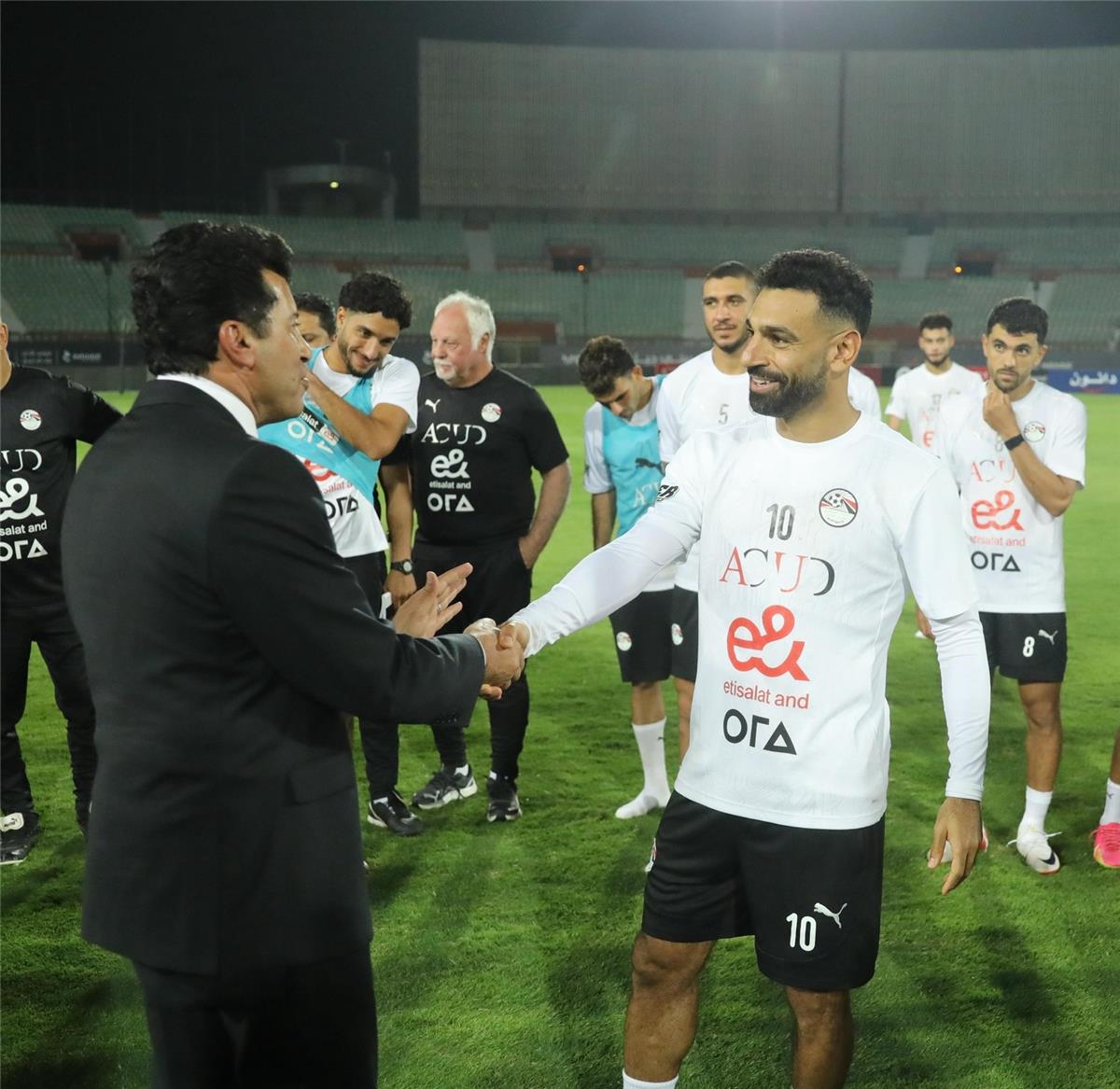 عاجل.. وزير الرياضة يوضح موقفه من أزمة رمضان صبحي ومحمد صلاح.. ويزف بشرى لجماهير الزمالك