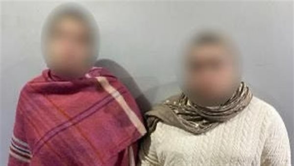 عاجل.. الأمن يضبط سيدتين بالمنتزه لجمع بطاقات المواطنين للتصويت لصالح أحد المرشحين