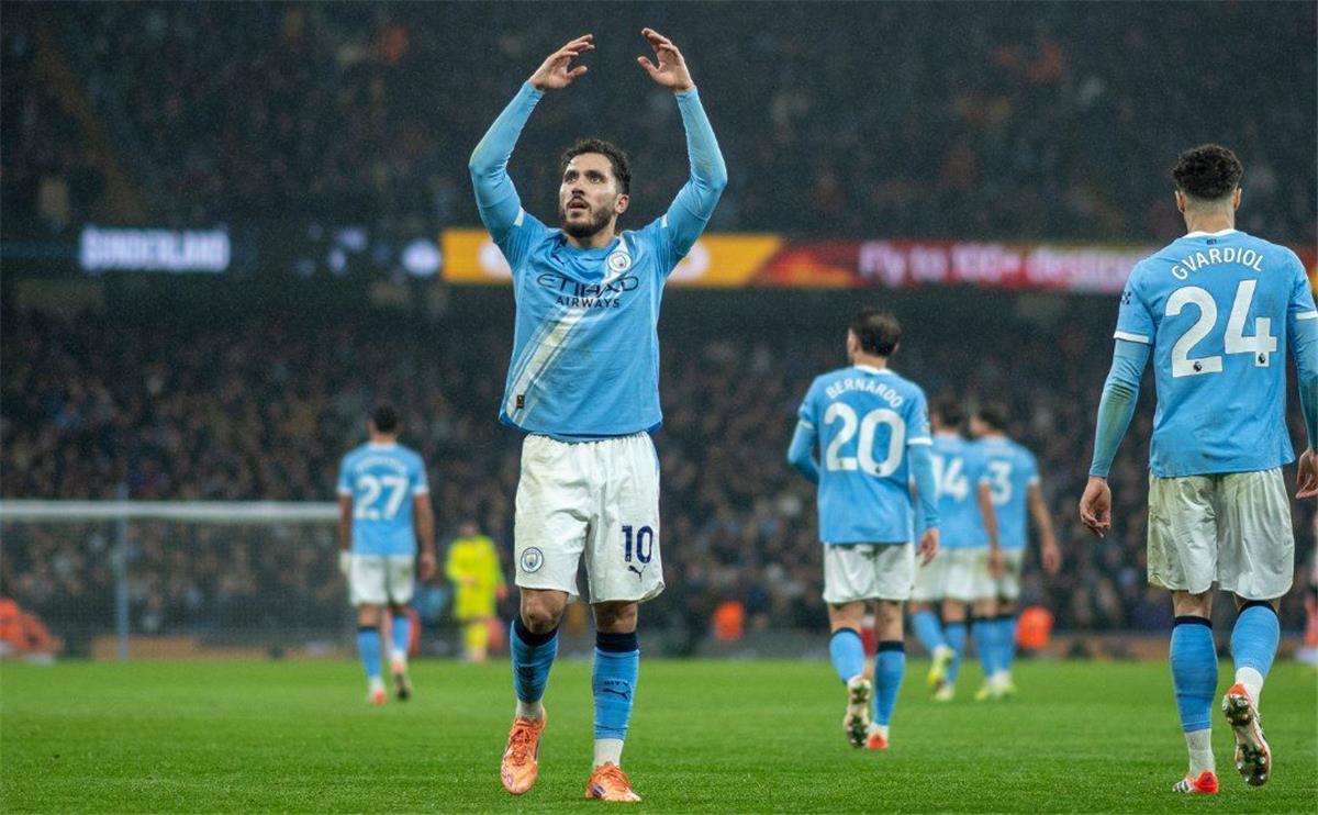 عاجل.. تشكيل مانشستر سيتي أمام ريال مدريد في دوري أبطال أوروبا.. موقف عمر مرموش