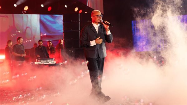 عاجل.. قبل إحيائها الليلة.. تعرف على شروط دخول حفل عمرو دياب في الكويت