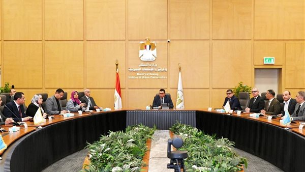 عاجل.. وزير الإسكان يترأس اجتماعاً موسعاً لمتابعة موقف تقنين الأوضاع بالأراضي المضافة لعدد من المدن