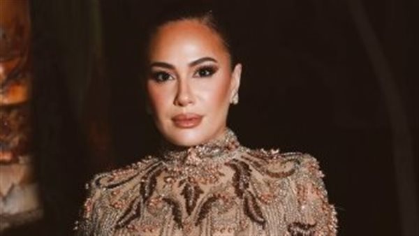 عاجل.. لحظة أعتز بها طوال حياتي.. أول تعليق من هند صبري بعد استلامها جائزة عمر الشريف|صور