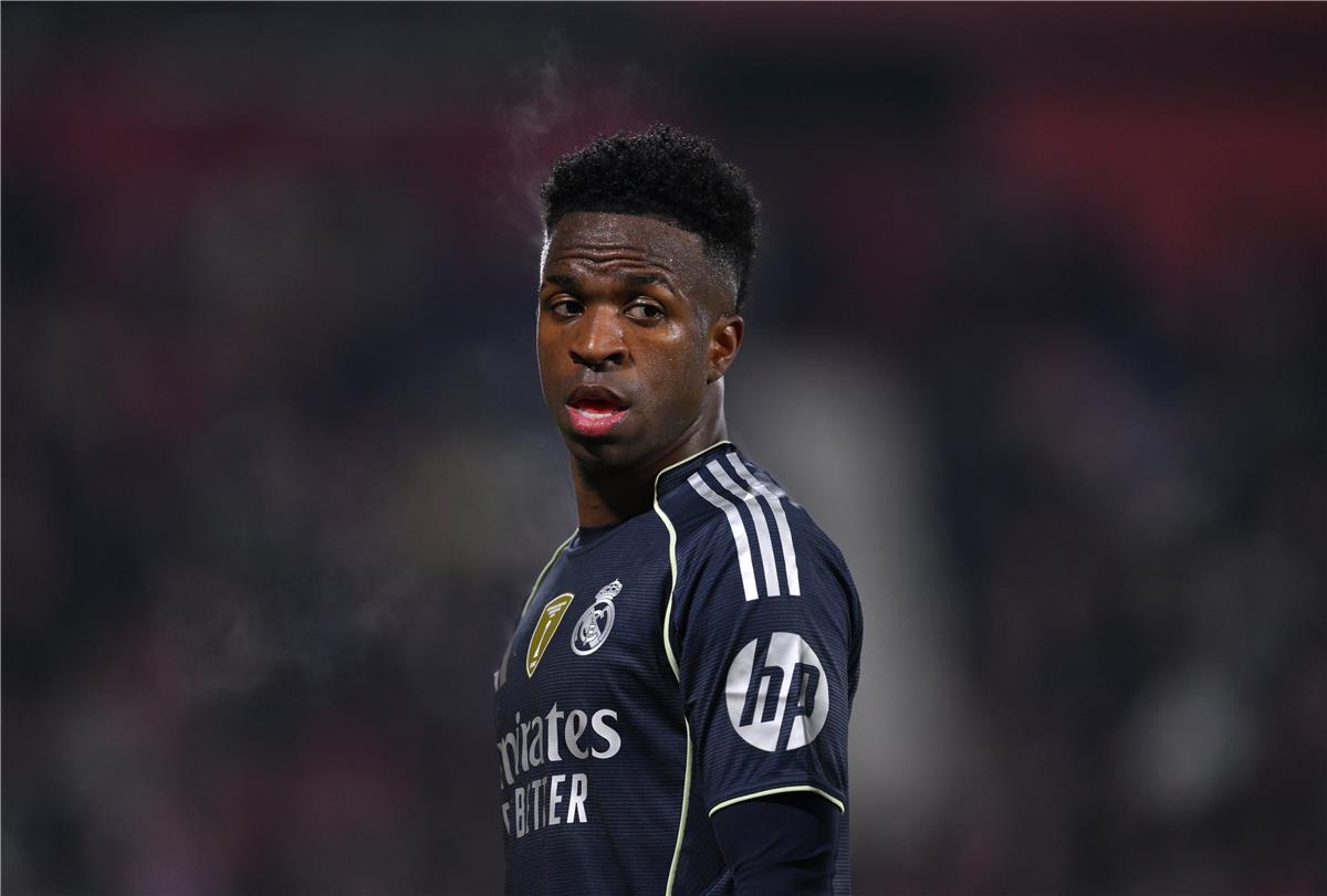 عاجل.. مياتوفيتش محذرًا فينيسيوس: عليه تغيير سلوكه للبقاء مع ريال مدريد