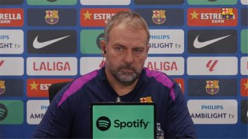 عاجل.. فليك: ما يمر به تشابي ألونسو ليس شأني.. ولاعبا برشلونة أثارا ذهولي