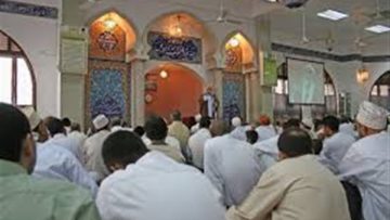 عاجل.. فضل الصلاة على النبي يوم الجمعة..أعظم أيام الأسبوع وفضائل روحية لا تُعدّ