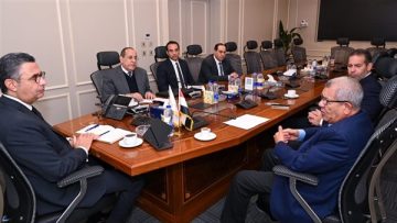 عاجل.. وزير التموين يبحث مع علام جروب تعزيز الشراكة في إنتاج لب الورق