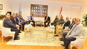 عاجل.. محافظ أسيوط يلتقي مجلس إدارة نادي أسيوط الرياضي بتشكيله الجديد ويؤكد دعمه الكامل للرياضة