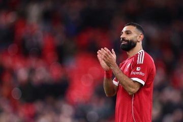 عاجل.. محمد صلاح يثير ضجة جديدة حول مستقبله في ليفربول