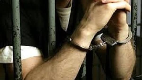 عاجل.. حبس مزارع وأنجاله 4 أيام لاتهامهم بقتل تاجر مواشي والشروع في قتل نجله بدمنهور