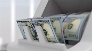 عاجل.. سعر الدولار اليوم.. تعرف على أسعار البيع والشراء في السوق المصرفي