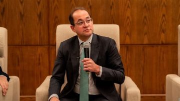 عاجل.. وزير المالية يؤكد دعم الشباب وتمكينهم لتعزيز اقتصاد الفرص والاستثمار المستدام الوطني