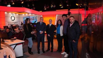 عاجل.. سفير السويد بالقاهرة يزور قناة القاهرة الإخبارية ويشيد بمستوى التجهيزات التقنية الحديثة